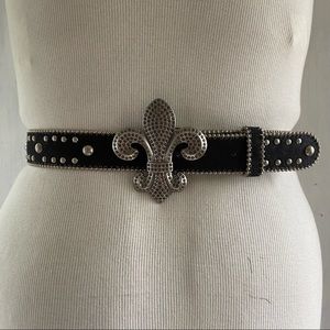 Kathy van Zeeland buckle stud back leather belt